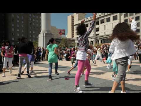 H&M Kids Fashion Flash Mob