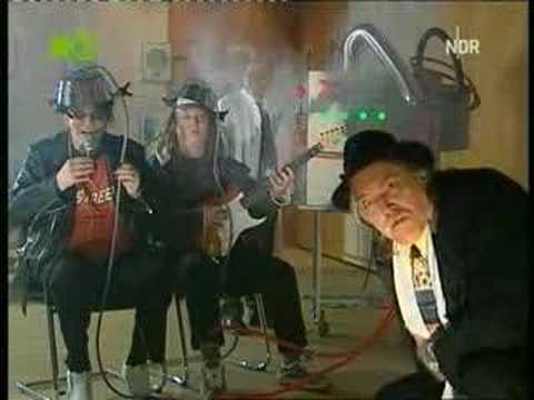 [Extra3] Die Sendung mit dem Klaus - Tokio Hotel