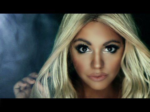 Britney Spears - Womanizer - Parody