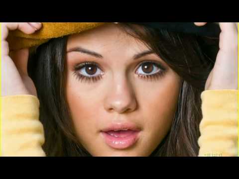 Selena Gomez- Magical